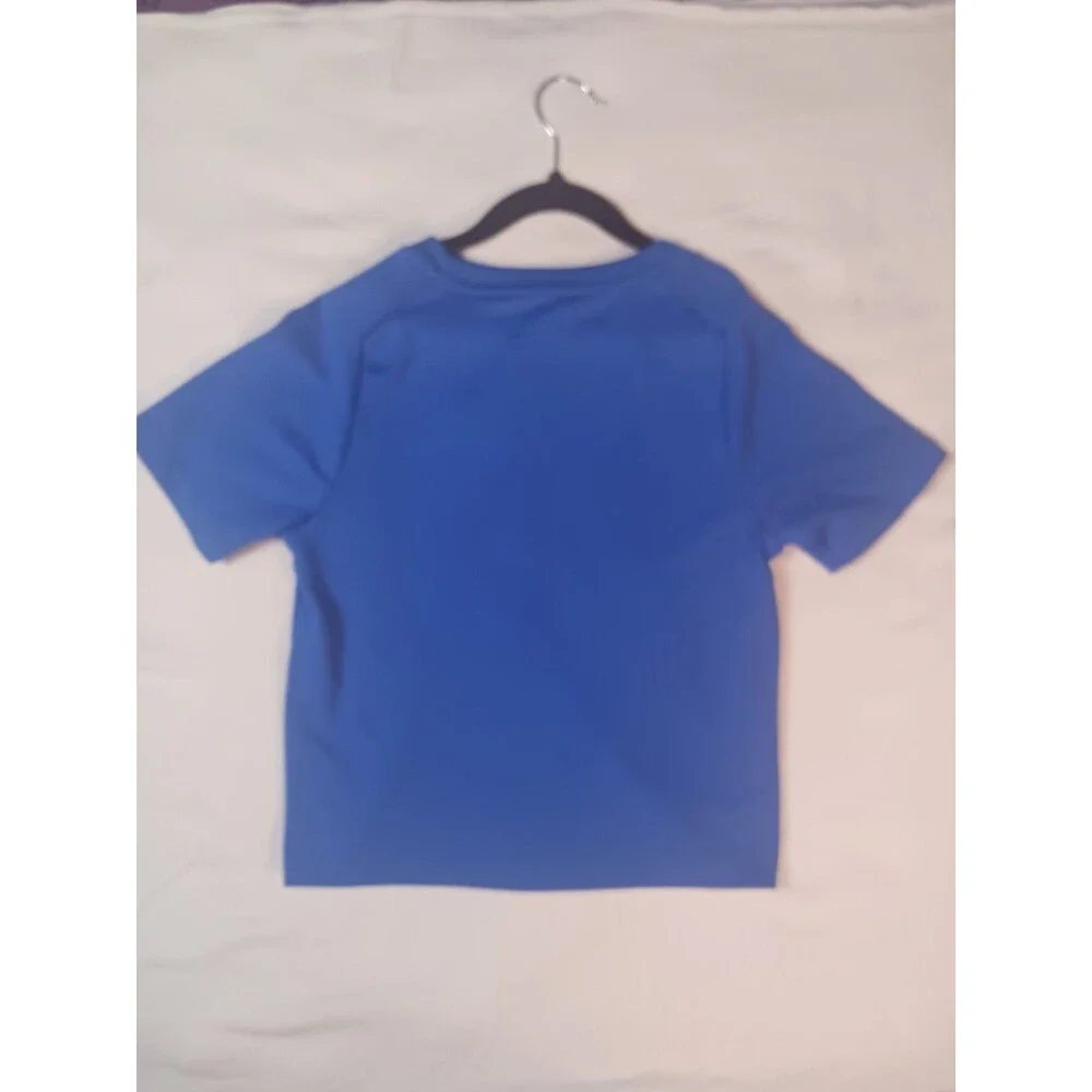 Nike Kids T-Shirt Dri Fit Nike  Logo Breathable Soft Active Play Sports Sz. S